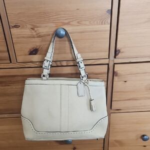 Y2k Hampton Style Coach